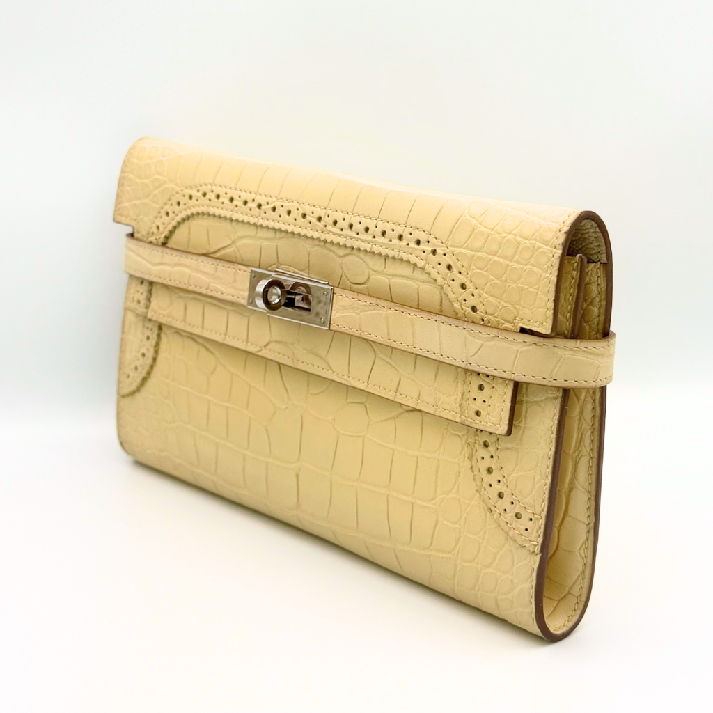 Hermès Kelly Ghillies Portefeuille in Vanille Matte Alligator with Palladium Hardware