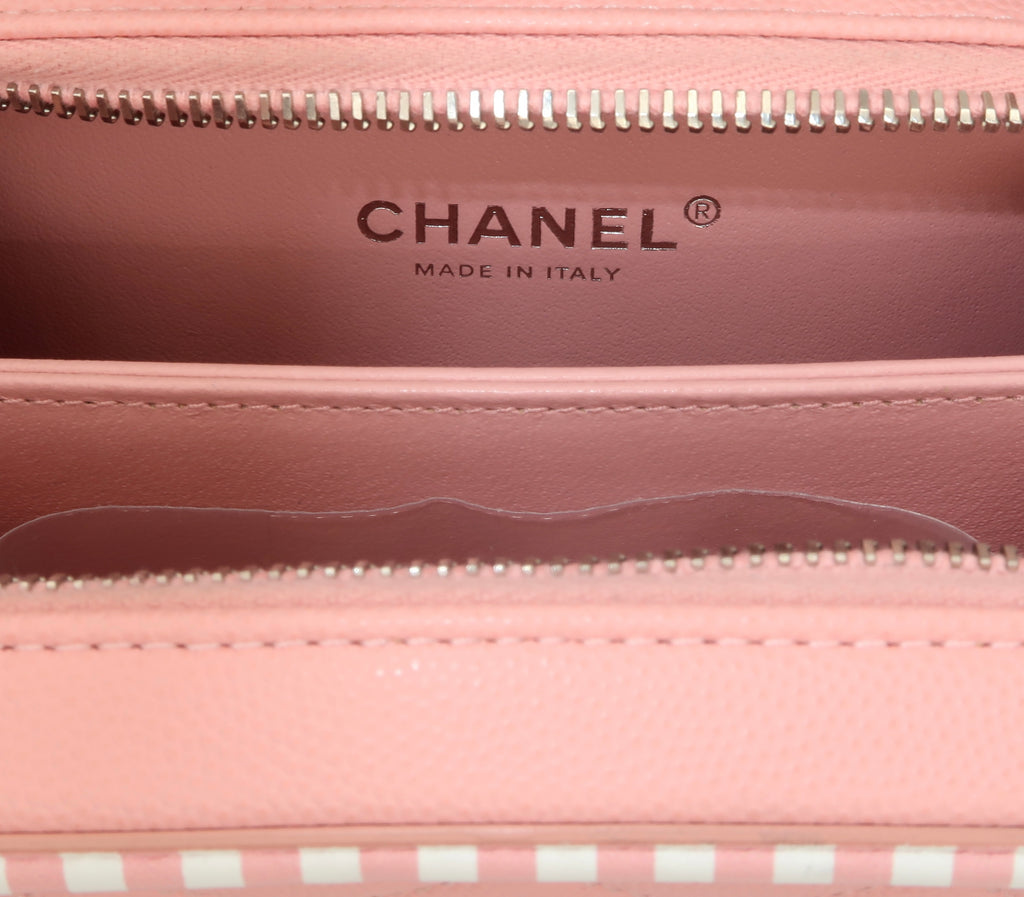 Chanel Small CC Filigree Vanity Case