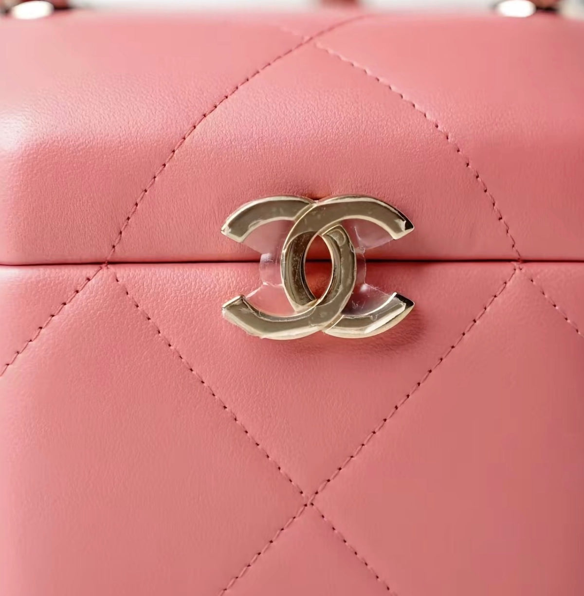 Chanel Barbie Hexagon Vanity Case